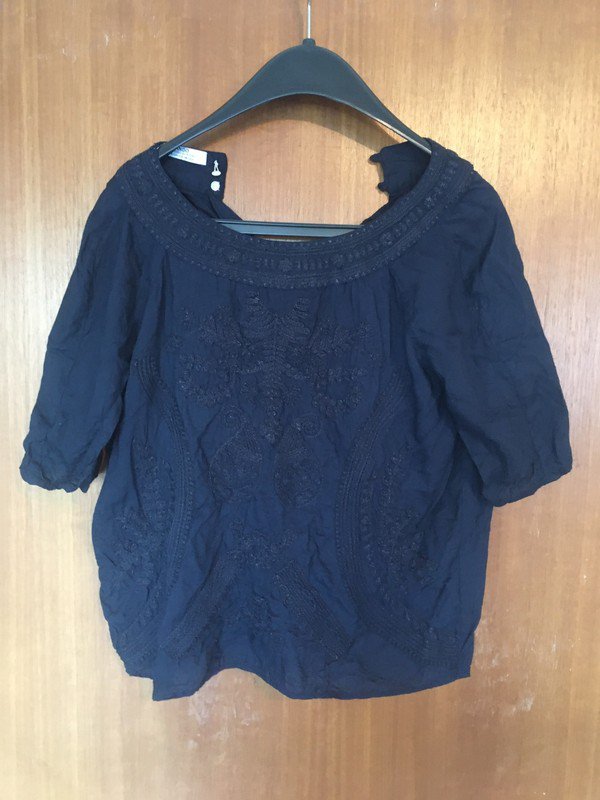Dunkelblaue Bluse aus Modal *Mengenrabatt*
