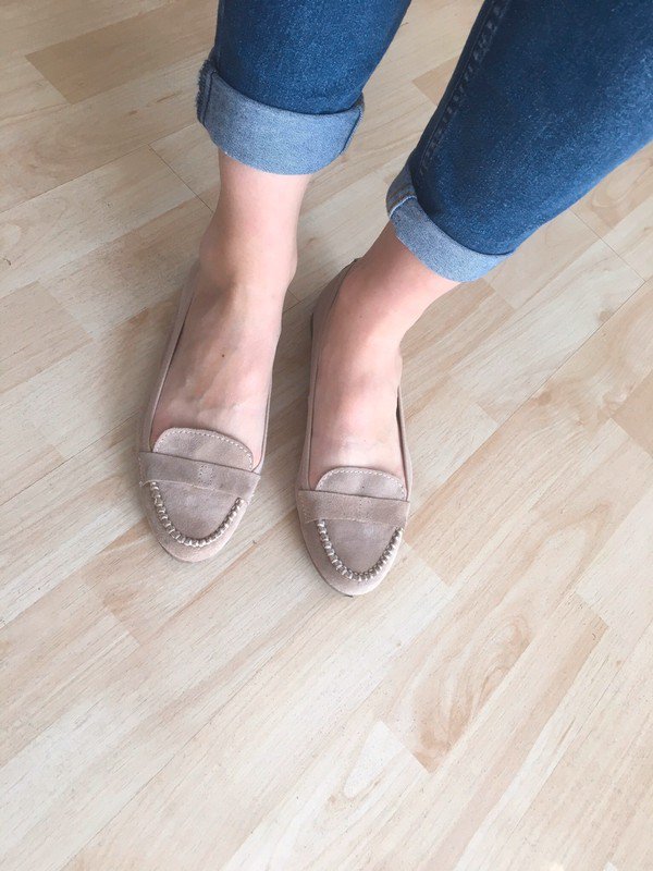 Beige Echtlederschuhe *Mengenrabatt*