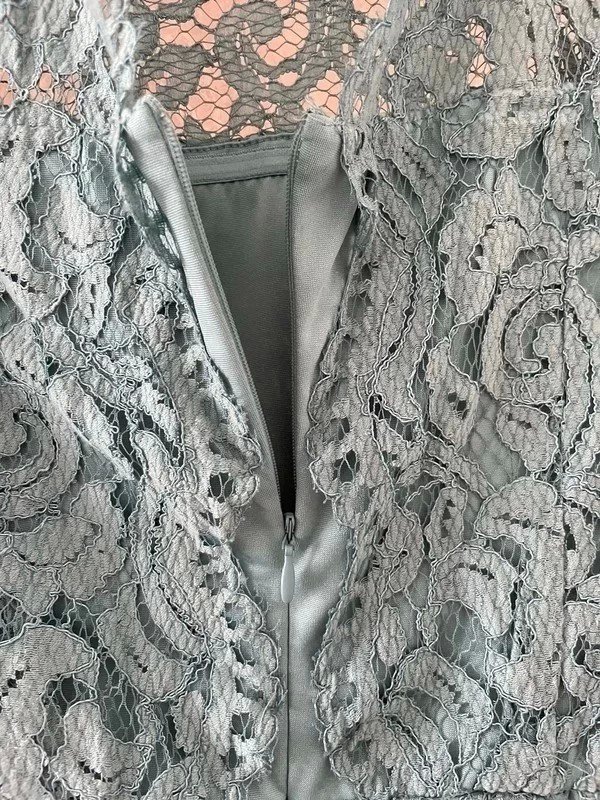 Türkisfarbenes Spitzenkleid von Esprit *Mengenrabatt*
