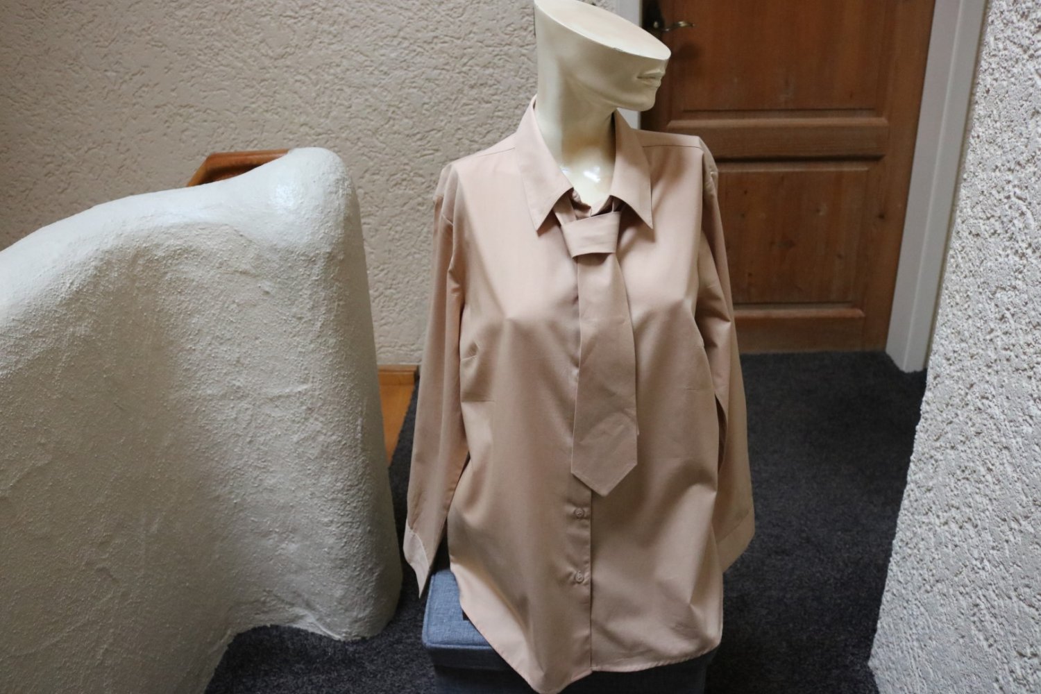 #Hemdbluse m. Krawatte, Gr. 42, #beige, #Chalice - wie neu