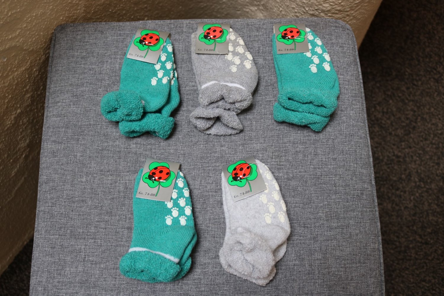 #5 Paar ABS-Socken für Babys, Gr. 74/80, #grün und grau, #hochwertig, ohne Gummidruck