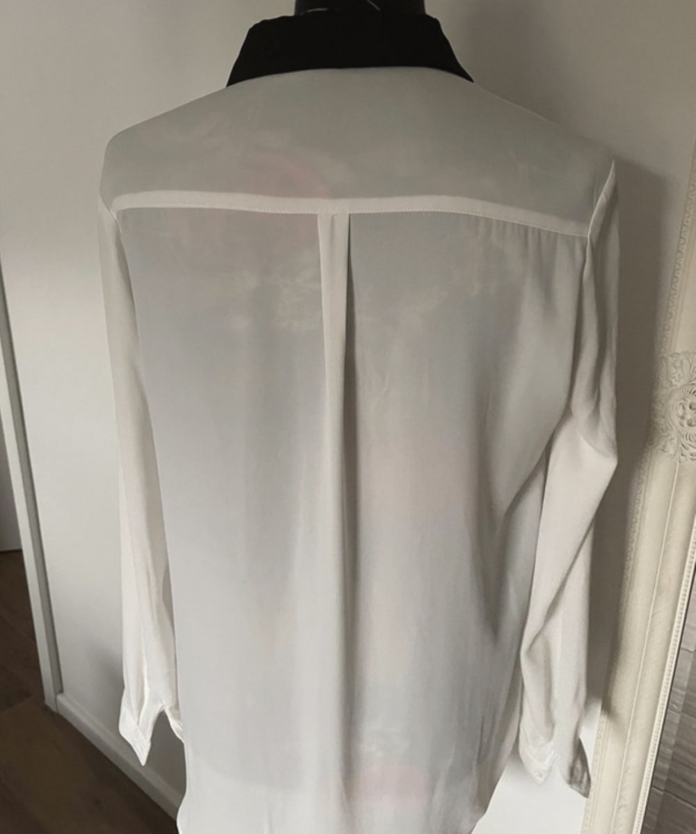 Schwarz weiße Bluse