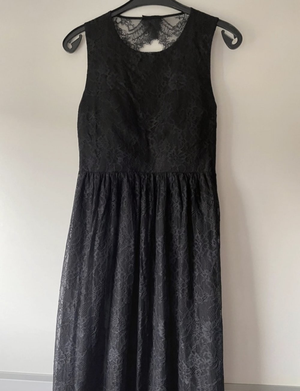 Spitzenkleid 