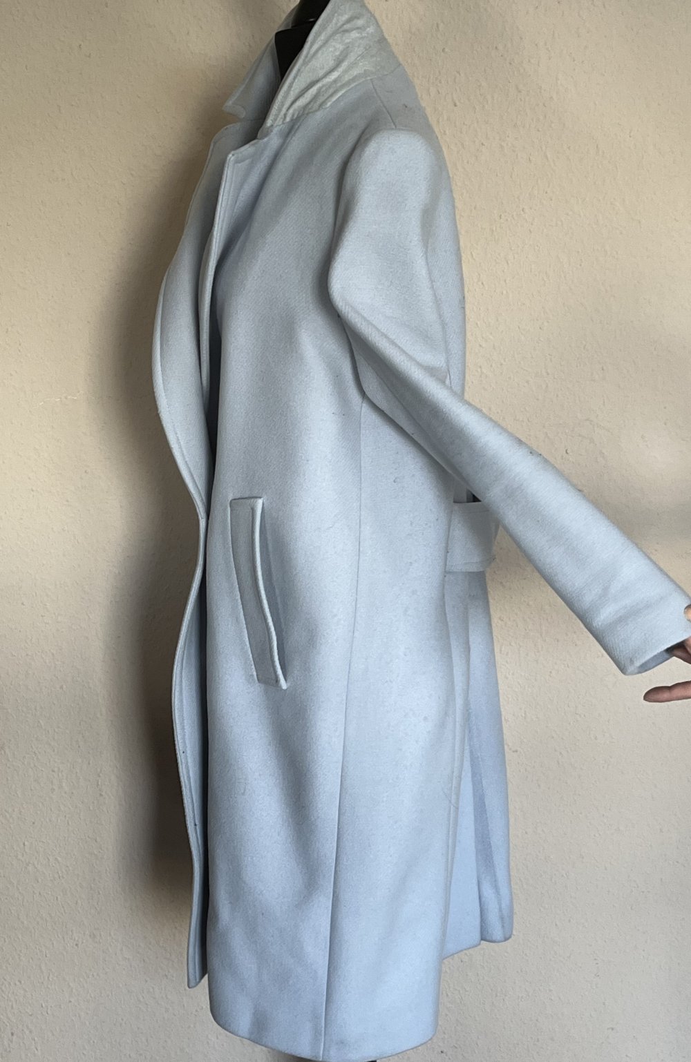 Zara Basic Outerwear Mantel Gr.S/M in hellblau mit Filz Unterkragen