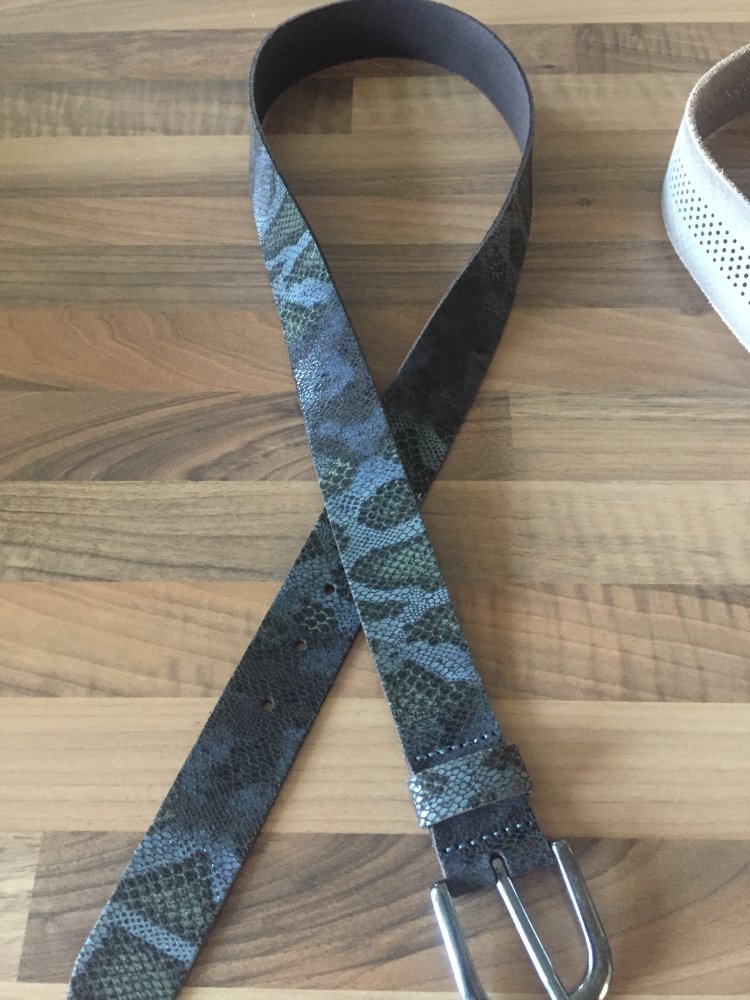 S.Oliver Leder Gürtel Gr.90 grau braun Snakeprint Neu