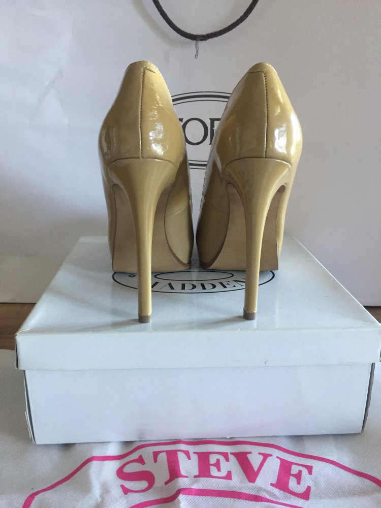 Steve Madden Leder Plateau Lack High Heels Gr.40 Nude / Senf