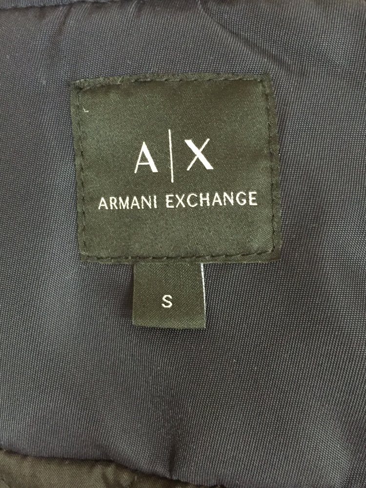 Armani Exchange Bomber Winterjacke mit Kapuze Gr.S/M dunkelblau, die Kapuze mit Kunstpelz