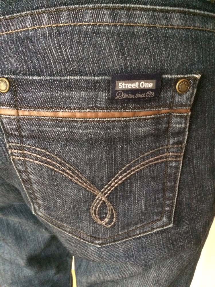 Street One Jeans Modell Georgia Gr.38 dunkelblau, US Gr.28