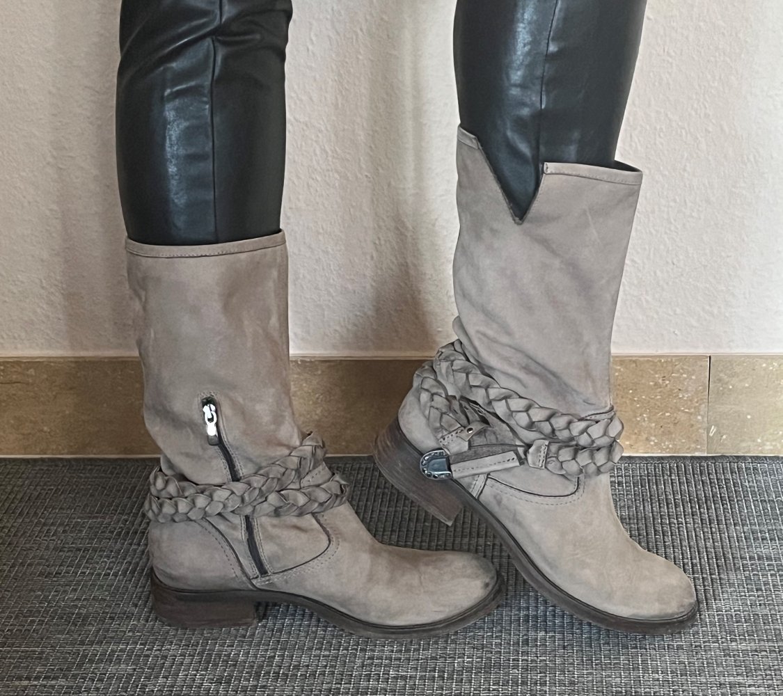 Donna Piu Leder Stiefel Gr.39 Farbe Taupe mit abnehmbaren Gurt Stulpen