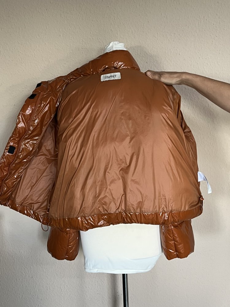 Esprit Puffer Jacke Gr.S Hochglanz mit Reißverschlüsse + Druckknöpfe am Saum raffbar,