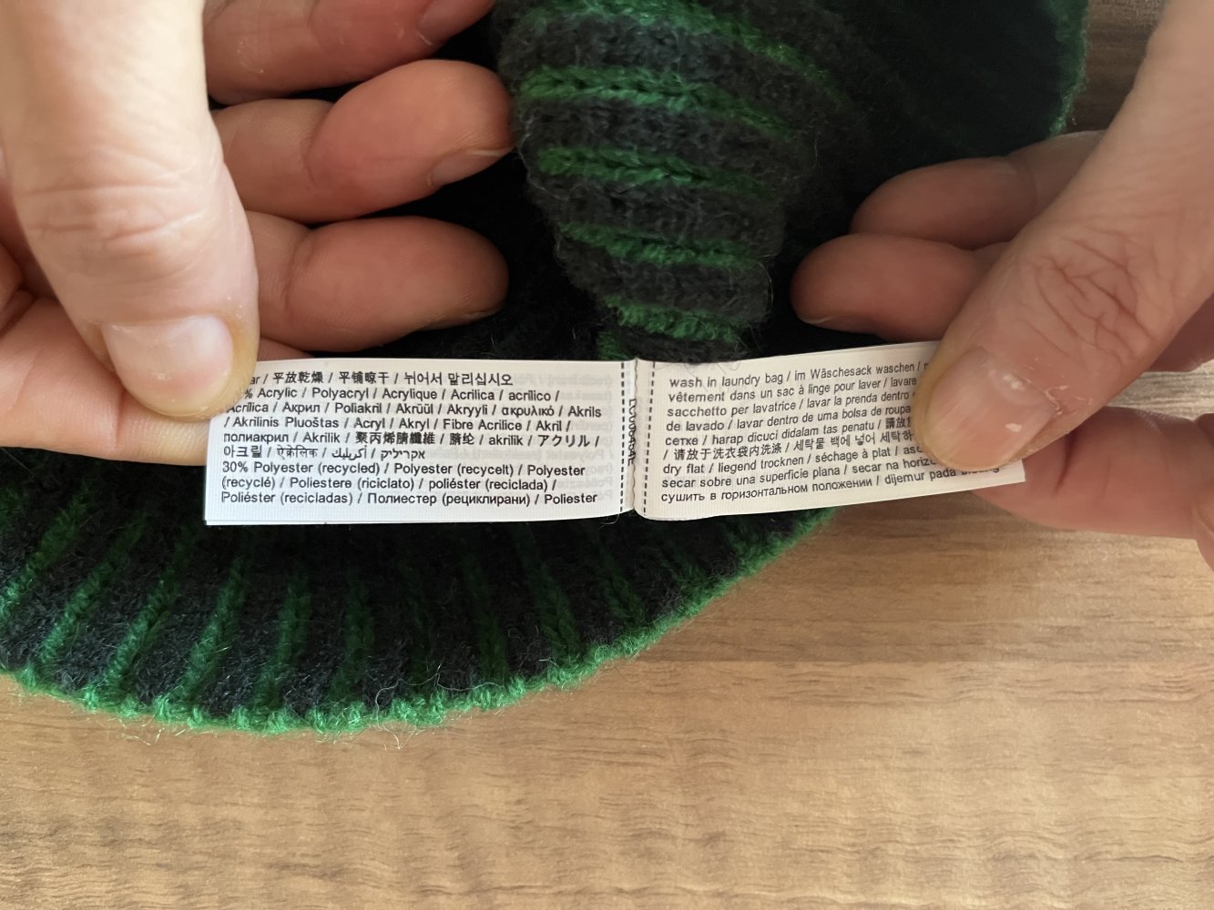 Esprit Balaklavas Sturmhauben Mütze Gr.Uni grün schwarz mollig warm