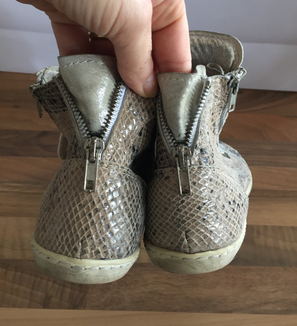 Post Xchange Leder Turnschuhe Gr.38 Snakeprint mit Reißverschlüssen