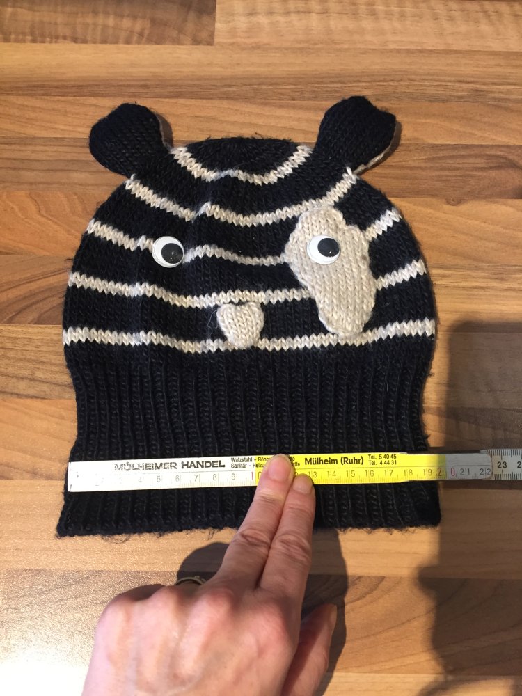 River Island Uhu Bärchen Panda Wolle Mütze mit Ohren
