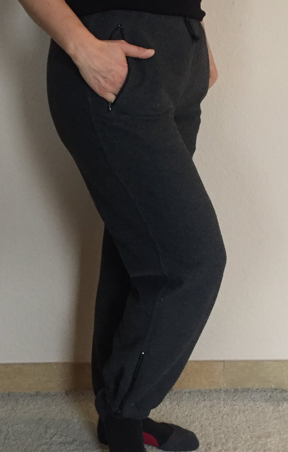TCM Winter Kuschel Fleece Jogger Gr.L mit Taschen dunkelgrau