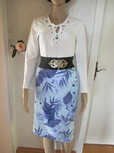 NEU * Aquarell * Blüten * Blätter * Flower- Power * A- Linie * Gummizug * Rock 