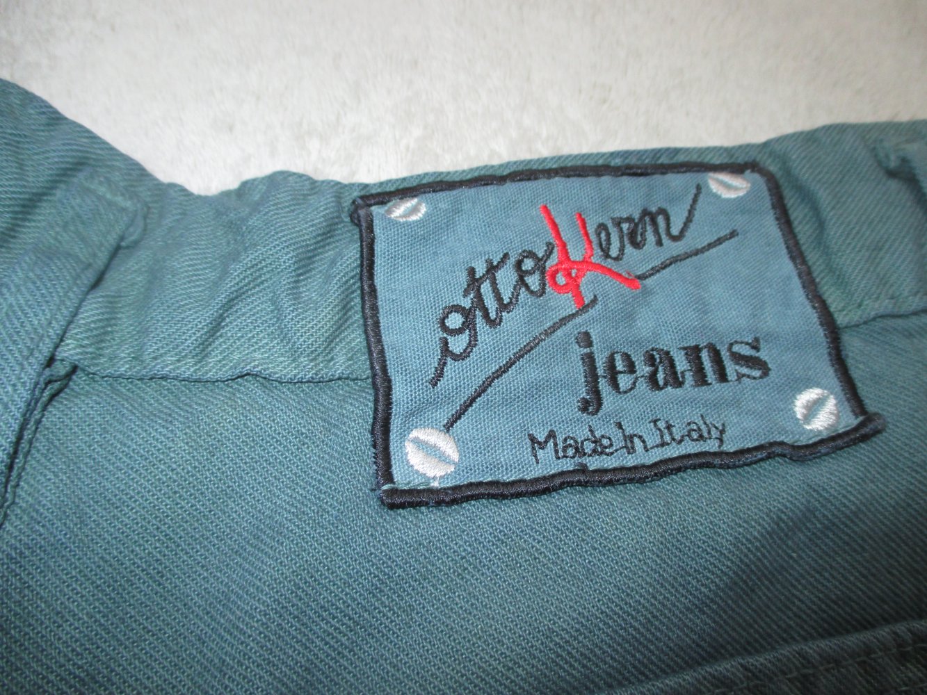  NEUw * Original VINTAGE * Karotten- Form * Jeans- Hose 