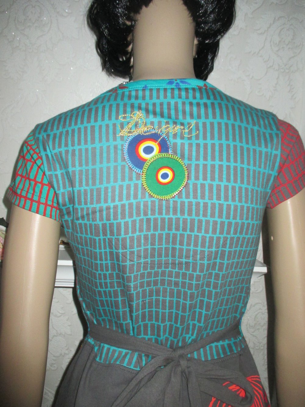 NEU * Glitzer * Pailletten * Blumen Blüten * Flower- Power * Stickerei * Hippie- Asia- Style * Wickel- Optik T- Shirt * Tunika 