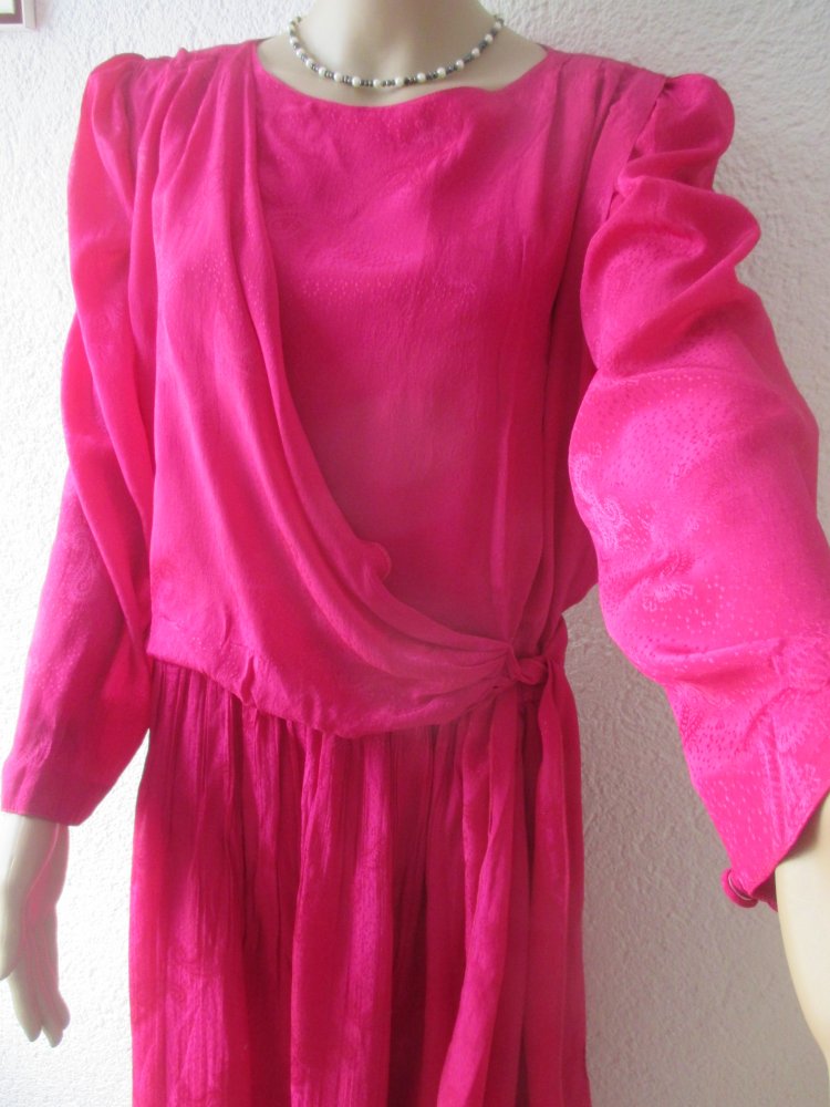 NEU mit Etikett * Edel * Original VINTAGE * Seiden- Satin * Paisley * Punkte * Dots * Print * Wickel- Optik * Maxi- Kleid 