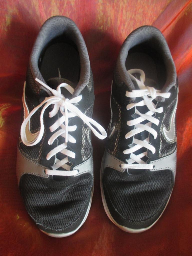 NEU * Damen oder auch Herren * Unisex * Trainings Sport Hallen Lauf Schuhe Sneaker 
