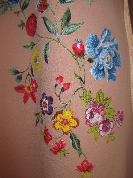 NEU * Boho * Trachten * Folklore * Blumen * Rosen * Blüten * Flower- Power * Ornamente * Print * Etui * Koffer * Strech * Kleid 