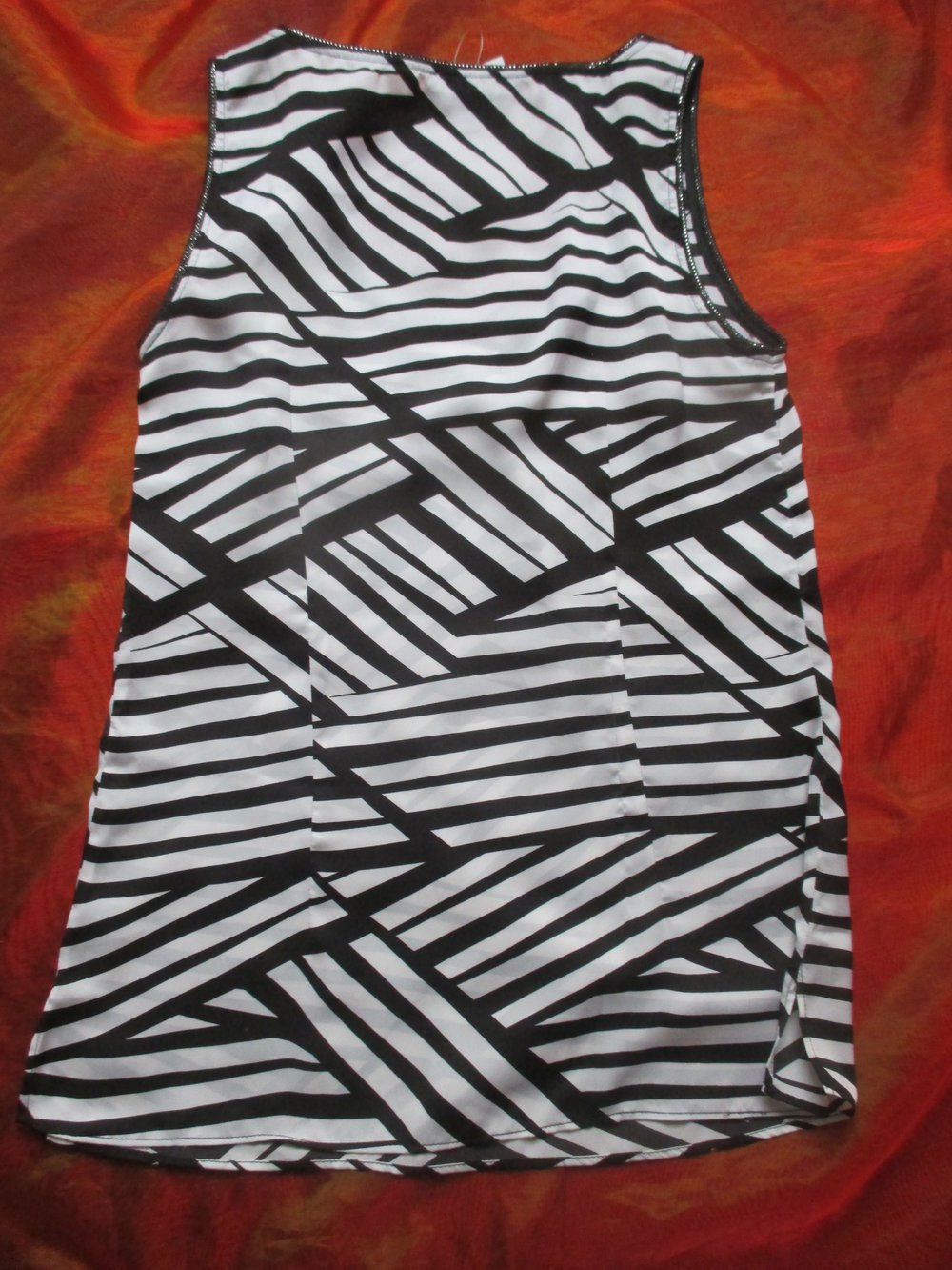 NEU mit ETIKETT * Exklusive * edel * Streifen * Seiden Satin * Blusen * Top * Tunika 