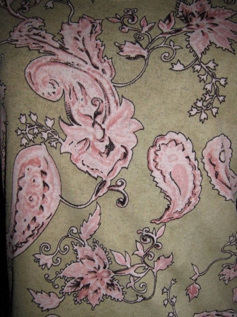 NEU * Blüten * Flower- Power * Barock-Style * DESIGNER * Bodycon * T- Shirt * Gr. 38- 40, 42/ S- M * creme-beige * rosè-quarz *