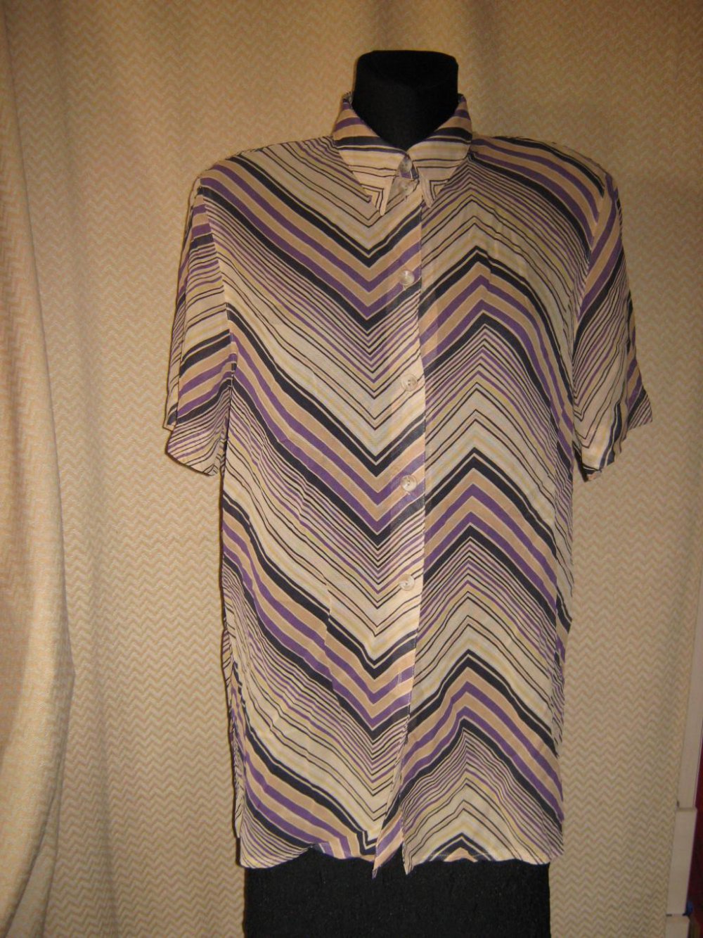 NEUw * Original VINTAGE * Seiden- Crepé * Hemd- BLUSE im Zick- Zack * Missioni- Style 