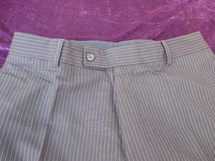 NEU mit ETIKETT * Gesellschafts * Dinner * Hochzeits * Anlass * Ausgeh * Business * Schurwolle * Nadelstreifen * ANZUG ''strellson'' Original * Gr. 48- 50/ M * schwarz * weiß *