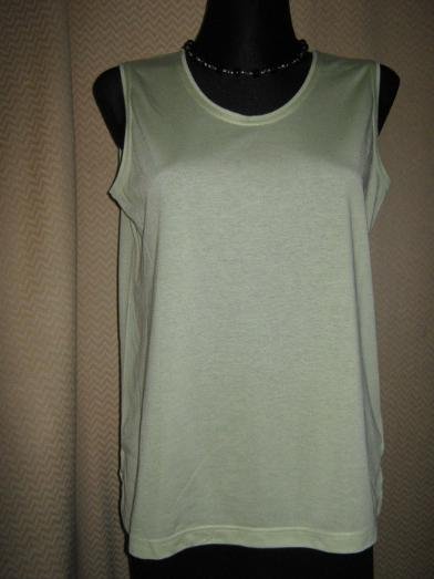 NEUw * Klassisch * edel * Basic * DESIGNER * Tank * Träger- Top * T- Shirt * Gr. 38- 40/ S- M * pistazie- grün * Pastell *
