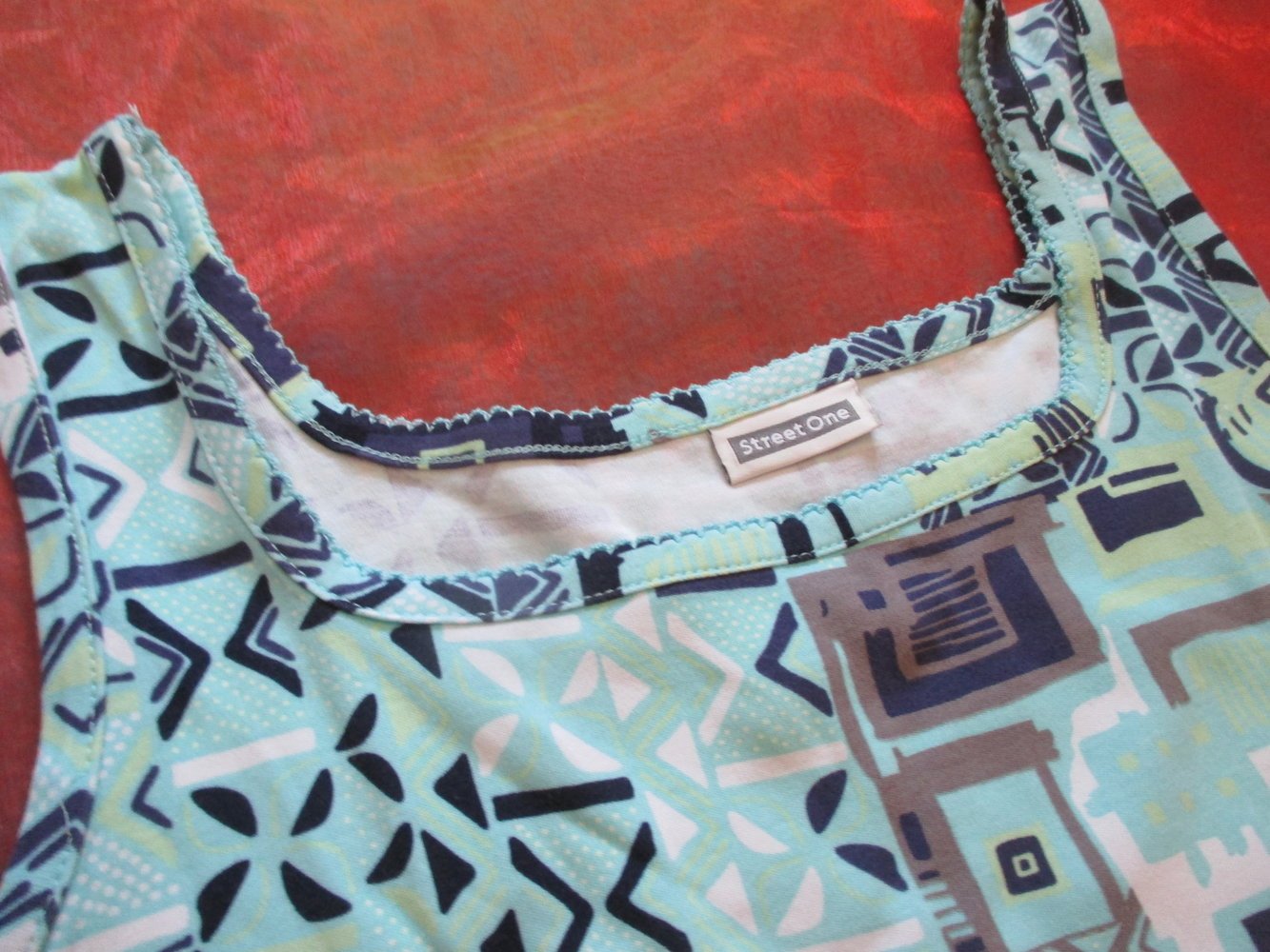 NEU * Grafik *. Boho * Ethno- Print * Träger * Tank * Top T- Shirt 