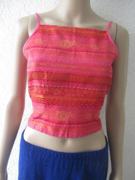 NEU * Indian * Goa * Boho * Hippe * Festival * Style * Blumen * Blüten * Stickerei * Streifen * Seiden Optik * Spaghetti-Träger * Bustier * Bauchfrei * Kurz * Corp * TOP 