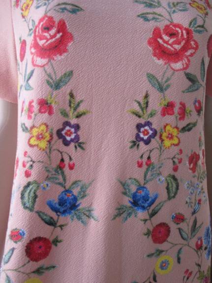 NEU * Boho * Trachten * Folklore * Blumen * Rosen * Blüten * Flower- Power * Ornamente * Print * Etui * Koffer * Strech * Kleid 