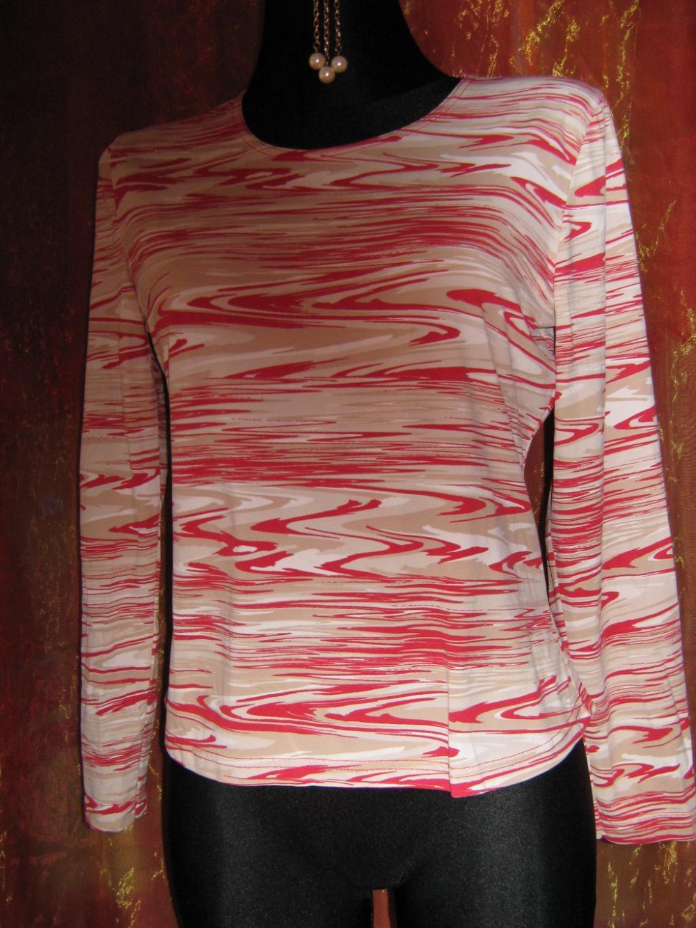 NEU * Ausgefallen * edel * seidig * Retro- Style * Longsleeve * Langarm * T- Shirt 