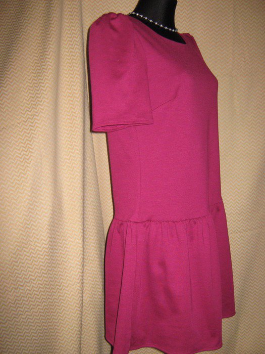  NEU mit ETIKETT * Edel * ausgefallen * Romantik * Stufen * Etui * Kleid 