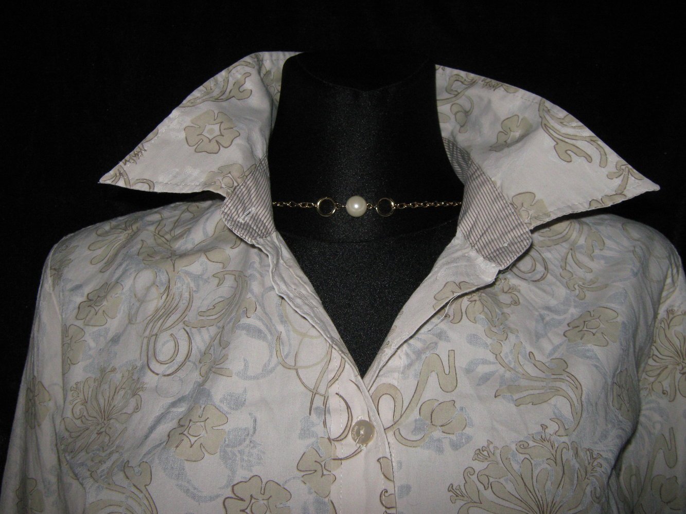 NEU * Romantik- Blüten * Flower- Power * Business * Freizeit * Hemd- Bluse 