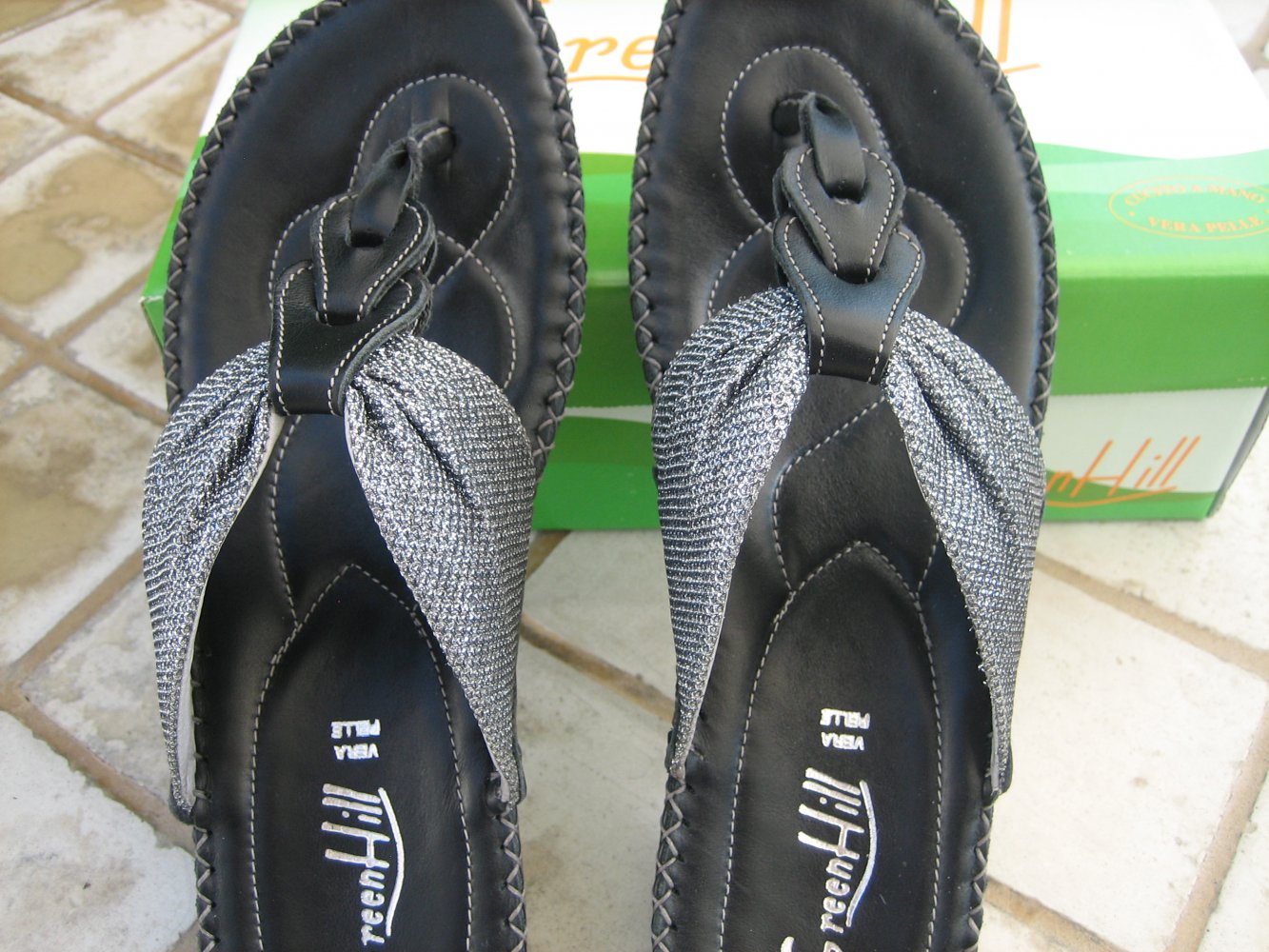 Traumhaft bequeme Sandalen Gr. 40, absolut NEU, super edel!