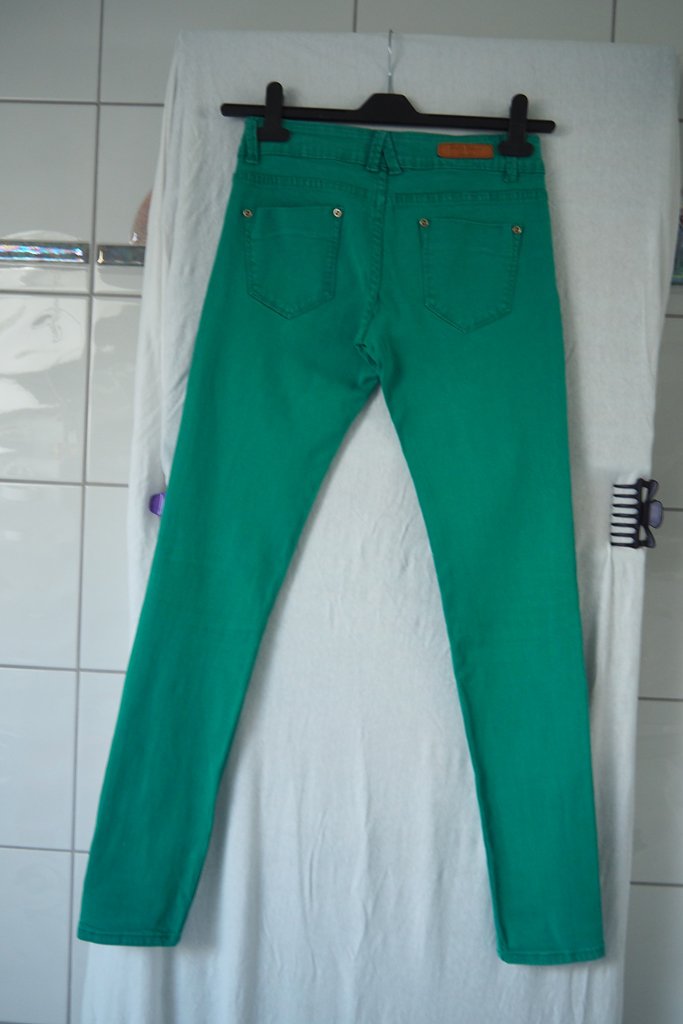 Dunkelgrüne Jeans Gr. 36/ 38 Midwaist
