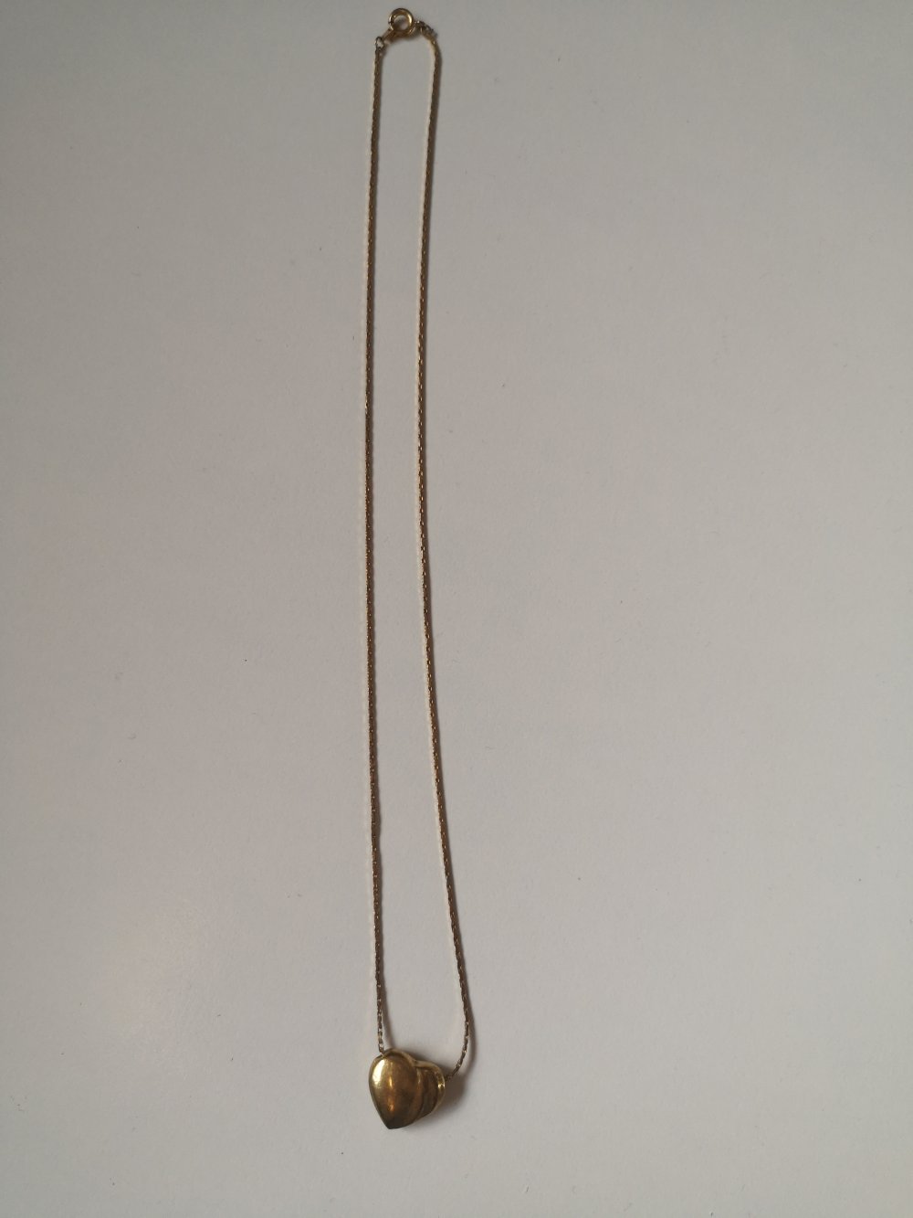 Goldene Kette mit 3D Herzanhänger
