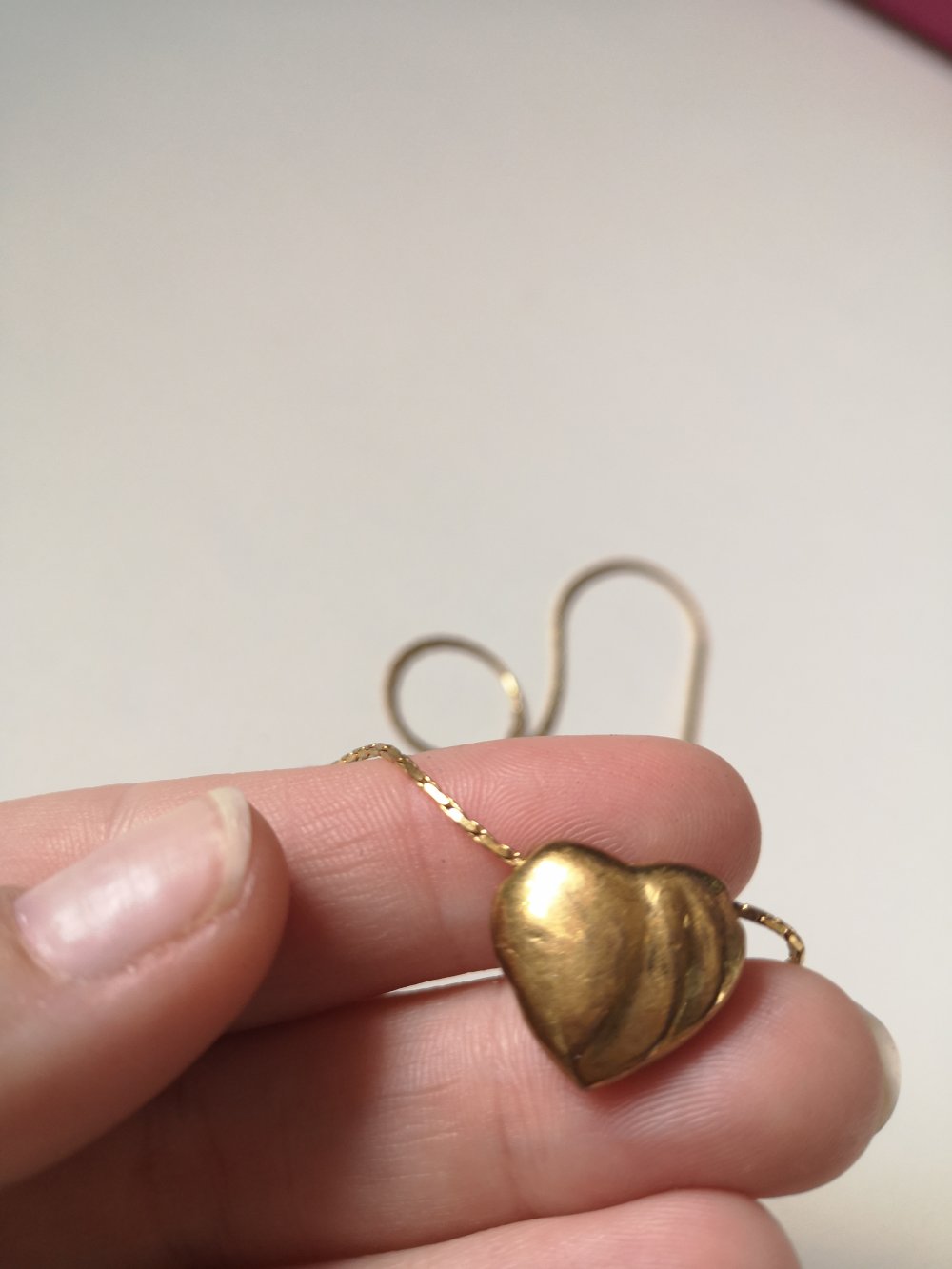 Goldene Kette mit 3D Herzanhänger
