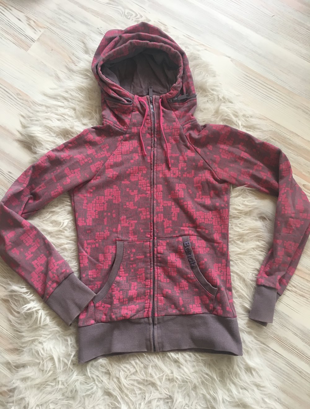 Bench Sweatshirtjacke- Gr. XS