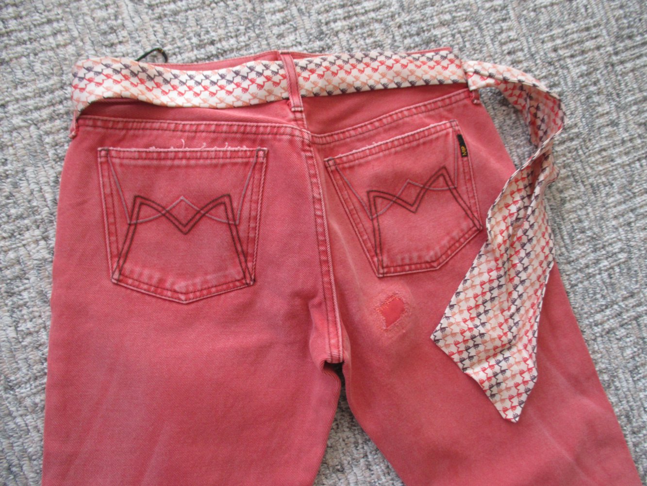 Meltin Pot,  Jeans  Farbe: rosenholz  mit Gürtel,  Gr. 28 