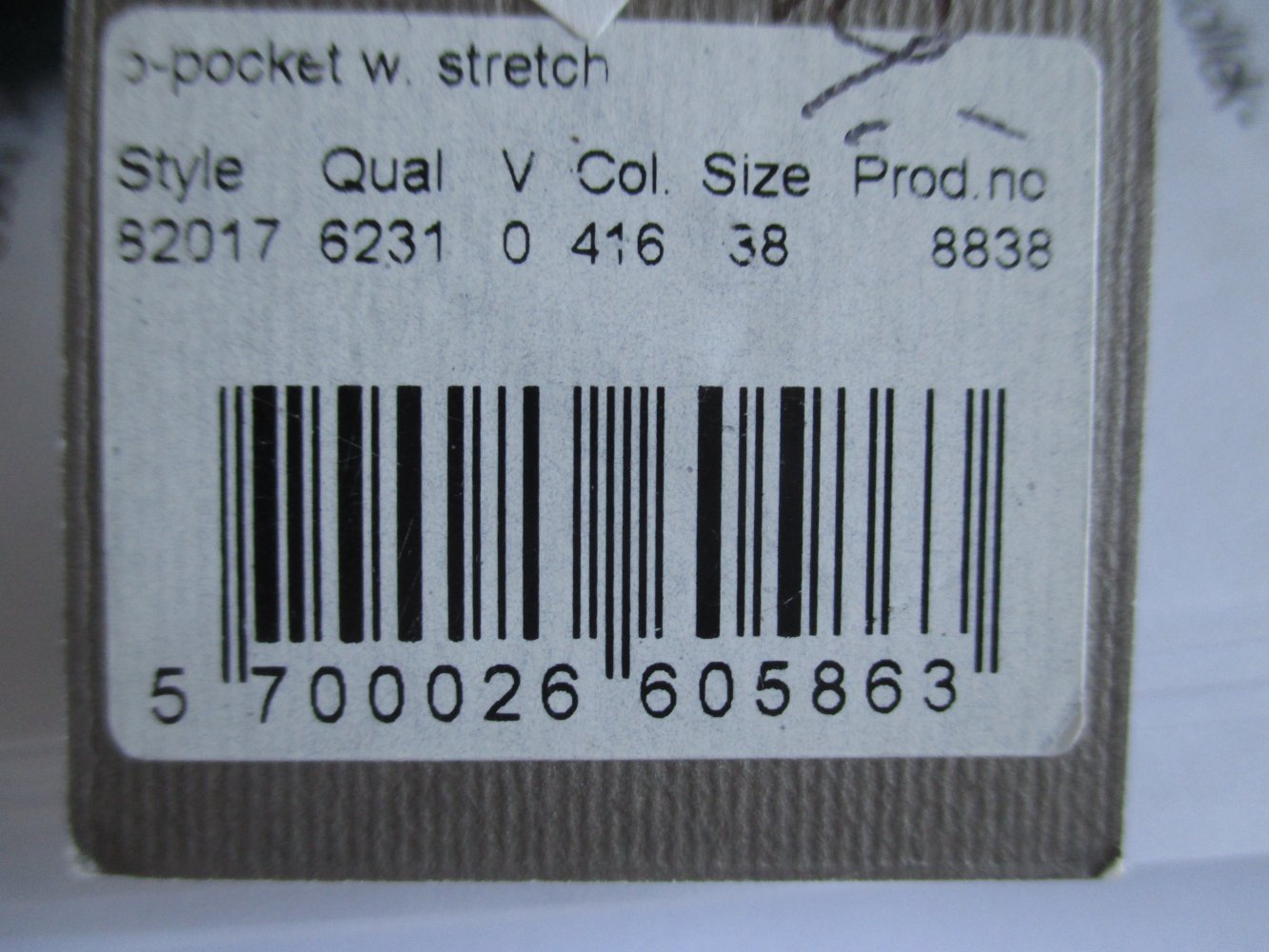 edle Jeans von Gustav, Gr. 38, dunkelgrau, 2 unterschiedliche Taschen, 5 - pocket, neu