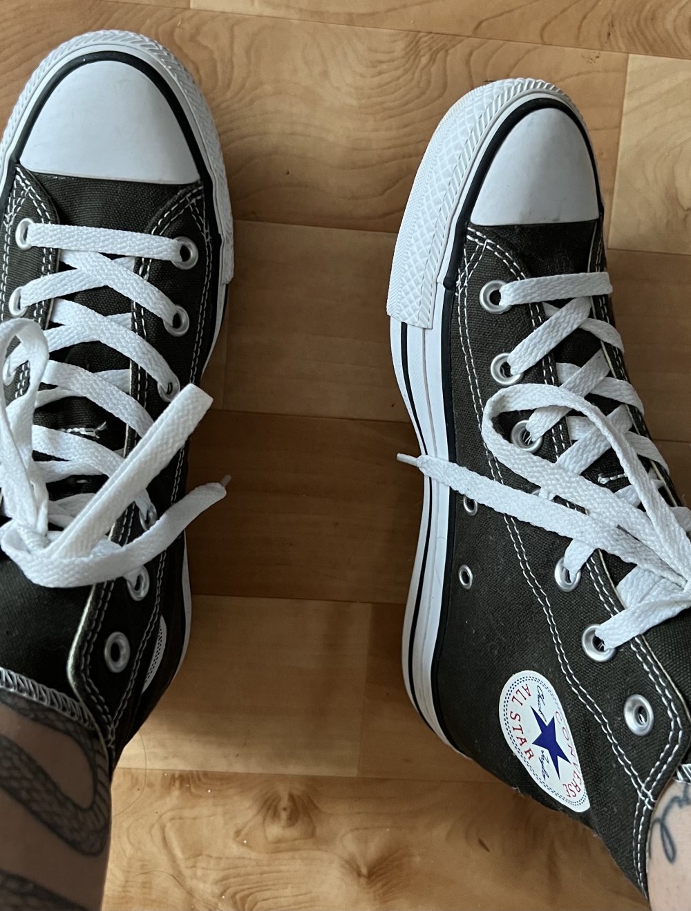 Converse in Khaki