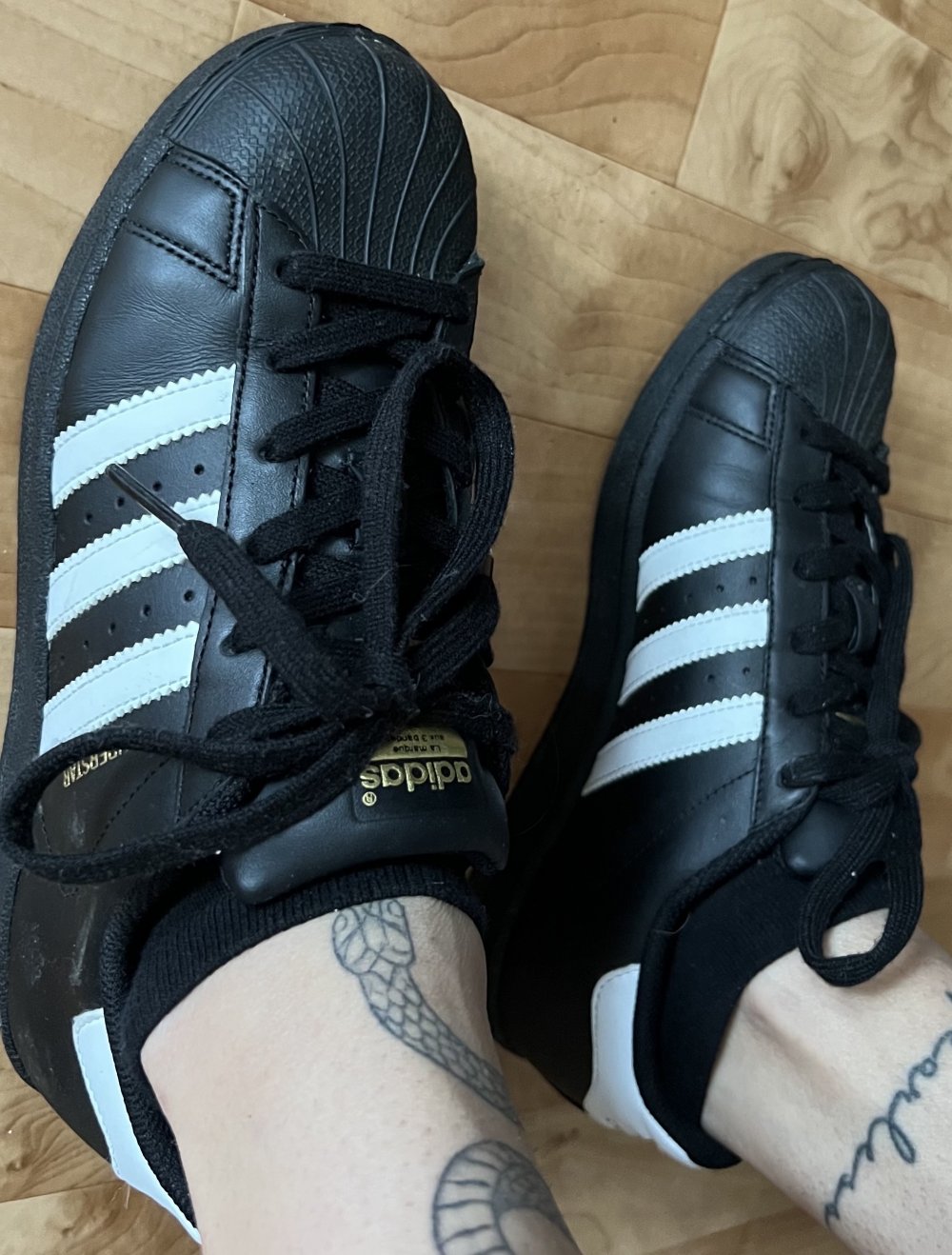 Adidas Sneaker in schwarz