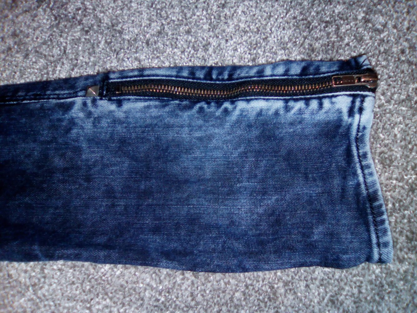 Röhrenjeans von H&M