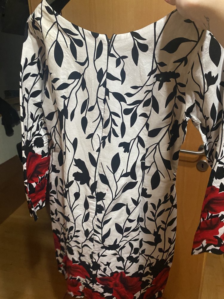 Selbstgenähtes Kleid
