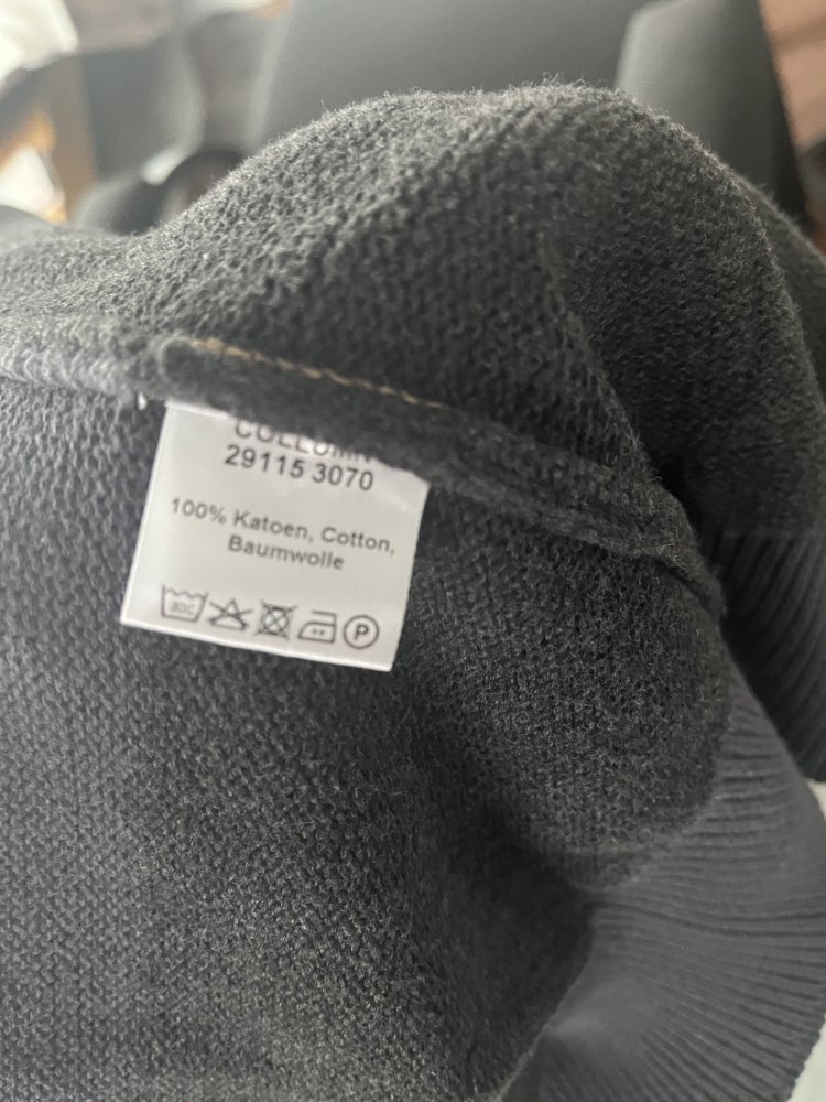 Strickjacke 
