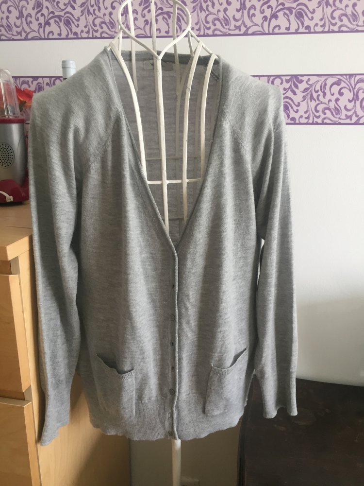 Graue Strickjacke Yessica 