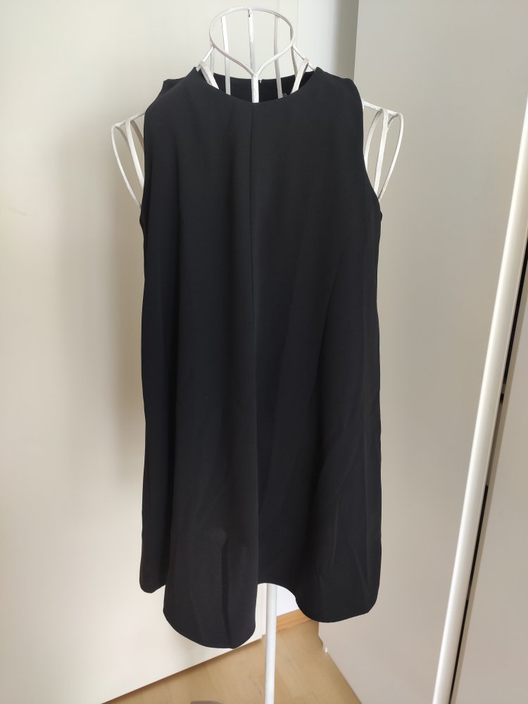 Schwarzes Zara-Kleid XS