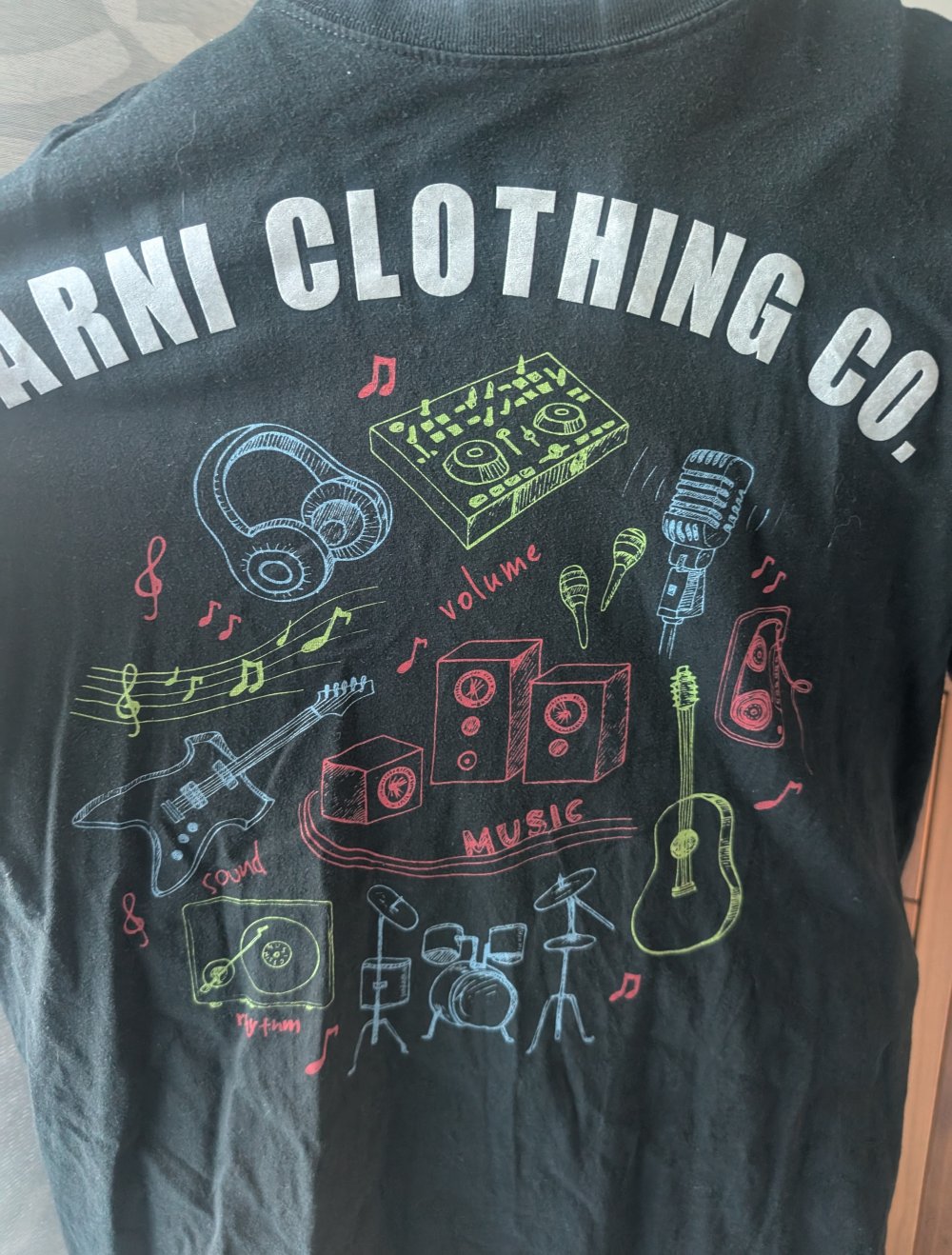 schwarzes Musikprint Shirt XL